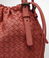 Bottega Veneta® Tasche aus Nappaleder Intrecciato Bottega Veneta® Tasche aus Nappaleder Intrecciato