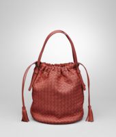 Bottega Veneta® Tasche aus Nappaleder Intrecciato Bottega Veneta® Tasche aus Nappaleder Intrecciato