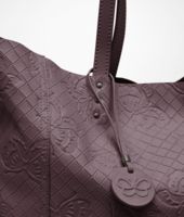 Bottega Veneta® Quetsche Intrecciomirage Intarsio Tote Bottega Veneta® Quetsche Intrecciomirage Intarsio Tote
