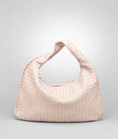 Bottega Veneta® Petale Intrecciato Nappa Veneta Bottega Veneta® Petale Intrecciato Nappa Veneta