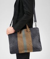 Bottega Veneta® Aktentasche aus Club Fumé Intrecciato Bottega Veneta® Aktentasche aus Club Fumé Intrecciato