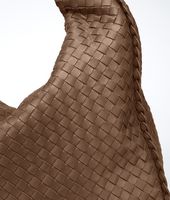 Bottega Veneta® Junior Intrecciato Nappa Maxi Veneta Bottega Veneta® Junior Intrecciato Nappa Maxi Veneta