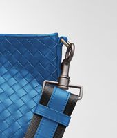 Bottega Veneta® Électrique Intrecciato VN Cross Body Messenger Bottega Veneta® Électrique Intrecciato VN Cross Body Messenger