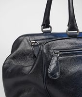 Bottega Veneta® Brera Tasche aus Madras Sfumato Prusse Electrique Bottega Veneta® Brera Tasche aus Madras Sfumato Prusse Electrique