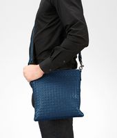 Bottega Veneta® Électrique Intrecciato VN Cross Body Messenger Bottega Veneta® Électrique Intrecciato VN Cross Body Messenger