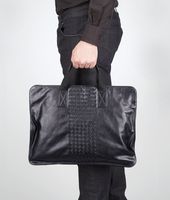 Bottega Veneta® Aktentasche aus leichtem Kalbsleder Intrecciato Tourmaline Bottega Veneta® Aktentasche aus leichtem Kalbsleder Intrecciato Tourmaline