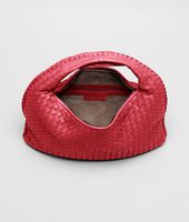 Bottega Veneta® Fraise Intrecciato Nappa Veneta Bottega Veneta® Fraise Intrecciato Nappa Veneta