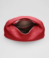Bottega Veneta® Fraise Intrecciato Nappa Large Veneta Bottega Veneta® Fraise Intrecciato Nappa Large Veneta