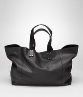 Bottega Veneta® Shopper aus Intrecciomirage Lavé Nero Bottega Veneta® Shopper aus Intrecciomirage Lavé Nero