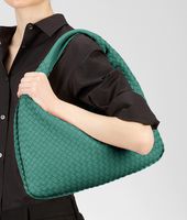 Bottega Veneta® Menthe Intrecciato Nappa Large Veneta Bottega Veneta® Menthe Intrecciato Nappa Large Veneta