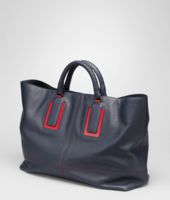 Bottega Veneta® PRUSSE FRAISE DRAP CALF TOTE Bottega Veneta® PRUSSE FRAISE DRAP CALF TOTE