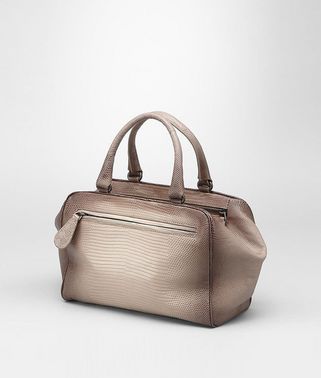 BOTTEGA VENETA - Brera Tasche AUS SFUMATA NOIRCI SAND LIZARD