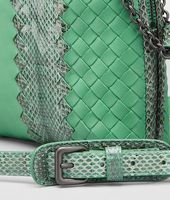 Bottega Veneta® Trèfle Intrecciato Nappa Ayers Messenger Bottega Veneta® Trèfle Intrecciato Nappa Ayers Messenger