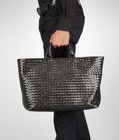 Bottega Veneta® INTRECCIO CALANDRE TOTE Bottega Veneta® INTRECCIO CALANDRE TOTE