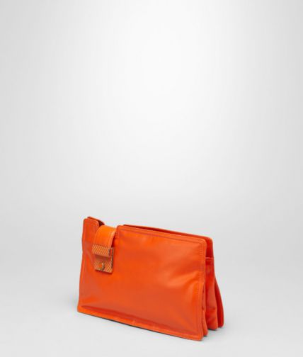 BOTTEGA VENETA - TANGERINE SETASETTANTA CLUTCH