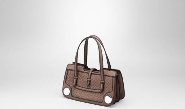 BOTTEGA VENETA - MUD INTRECCIO BORDER CALF SPHERE BAG