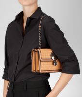 Bottega Veneta® BORDER SPHERE TASCHE AUS KALBSLEDER INTRECCIO PALAZZO Bottega Veneta® BORDER SPHERE TASCHE AUS KALBSLEDER INTRECCIO PALAZZO