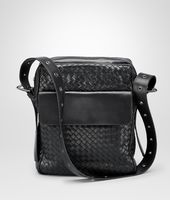 Bottega Veneta® Nero Intrecciato Vn Cross Body Messenger Bottega Veneta® Nero Intrecciato Vn Cross Body Messenger