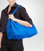 Bottega Veneta® TASCHE AUS GEWASCHENEM CERVO SIGNAL BLUE Bottega Veneta® TASCHE AUS GEWASCHENEM CERVO SIGNAL BLUE