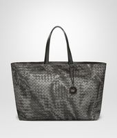 Bottega Veneta® SHOPPER NEW LIGHT GREY IN INTRECCIOLUSION Bottega Veneta® SHOPPER NEW LIGHT GREY IN INTRECCIOLUSION