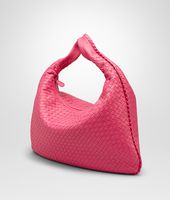 Bottega Veneta® VENETA LARGE ROSA SHOCK IN NAPPA INTRECCIATA Bottega Veneta® VENETA LARGE ROSA SHOCK IN NAPPA INTRECCIATA