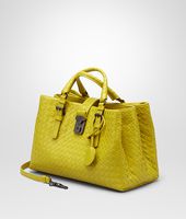 Bottega Veneta® BORSA ROMA NEW CHARTREUSE IN LIGHT CALF INTRECCIATO Bottega Veneta® BORSA ROMA NEW CHARTREUSE IN LIGHT CALF INTRECCIATO
