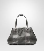 Bottega Veneta® SHOPPER NEW LIGHT GREY IN NAPPA INTRECCIATA E AYERS Bottega Veneta® SHOPPER NEW LIGHT GREY IN NAPPA INTRECCIATA E AYERS