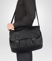 Bottega Veneta® GARDENA TASCHE AUS METALLIC BÜFFELLEDER NERO Bottega Veneta® GARDENA TASCHE AUS METALLIC BÜFFELLEDER NERO