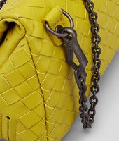 Bottega Veneta® BORSA MESSENGER NEW CHARTREUSE IN NAPPA INTRECCIATA Bottega Veneta® BORSA MESSENGER NEW CHARTREUSE IN NAPPA INTRECCIATA