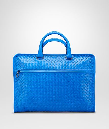 BOTTEGA VENETA - AKTENTASCHE AUS LEICHTEM KALBSLEDER INTRECCIATO SIGNAL BLUE