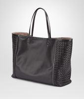 Bottega Veneta® SHOPPER AUS NAPPALEDER UND AYERS NERO Bottega Veneta® SHOPPER AUS NAPPALEDER UND AYERS NERO