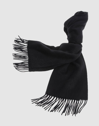 Oblong scarf