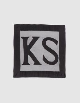 KEN SCOTT - ACCESSORI - Foulard - su YOOX.COM