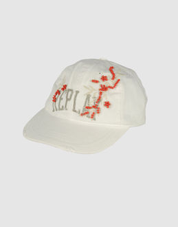 REPLAY - ACCESSORI - Cappelli - su YOOX.COM