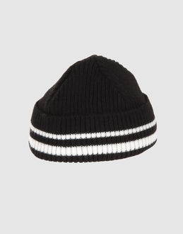 KOCCA - ACCESSORI - Cappelli - su YOOX.COM