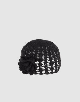DANA BUF - ACCESSORI - Cappelli - su YOOX.COM