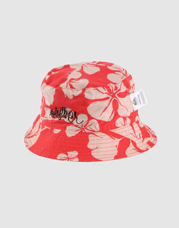 QUIKSILVER - ACCESSORI - Cappelli - su YOOX.COM