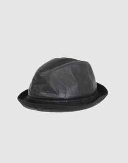 MESSAGERIE  - ACCESSORI - Cappelli - su YOOX.COM