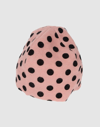 ZOOM SARA ROTTA LORIA - Hat