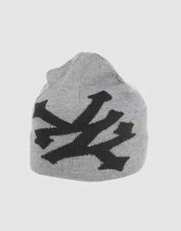 ZOO YORK - ACCESSORI - Cappelli - su YOOX.COM
