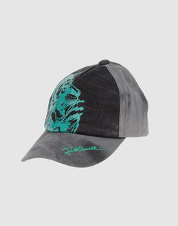 JUST CAVALLI - ACCESSORI - Cappelli - su YOOX.COM
