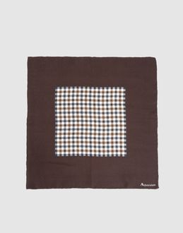 AQUASCUTUM - ACCESSORI - Foulard - su YOOX.COM