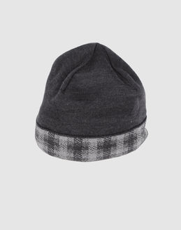 AQUASCUTUM - ACCESSORI - Cappelli - su YOOX.COM