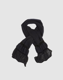 YASMIN NAQVI - ACCESSORI - Sciarpe - su YOOX.COM