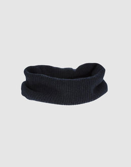 MADELEINE THOMPSON - ACCESSORI - Colli - su YOOX.COM