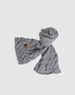 LOCAL APPAREL - ACCESSORI - Sciarpe - su YOOX.COM