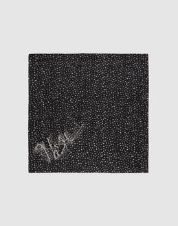 ANNE VALERIE HASH - ACCESSORI - Foulard - su YOOX.COM