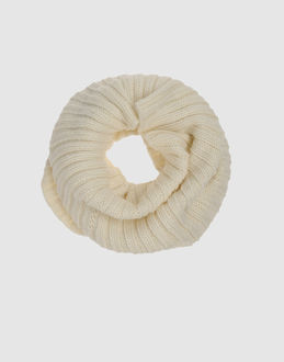 STEFANEL - ACCESSORI - Colli - su YOOX.COM
