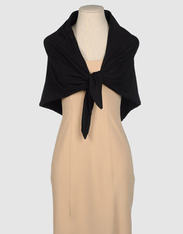 ROSE' A POIS - ACCESSORI - Scialli - su YOOX.COM