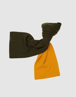VICOLO FIORITO - ACCESSORI - Sciarpe - su YOOX.COM
